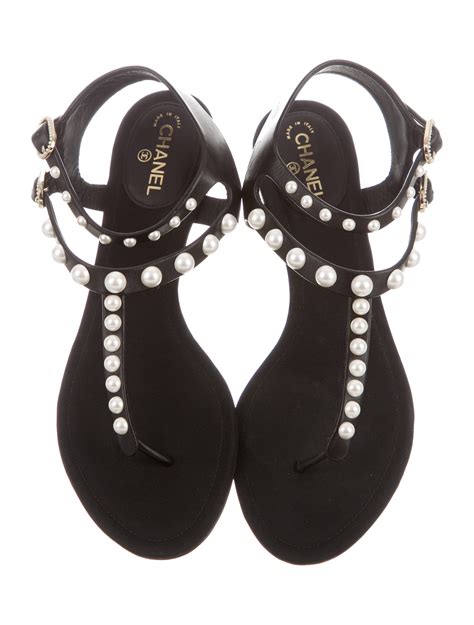 chanel sandals with pearls